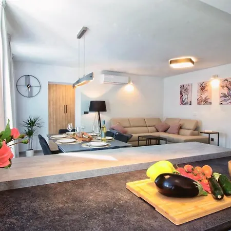 빌라 Casa Capris *