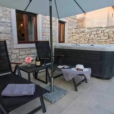 Willa Casa Capris Svetvinčenat